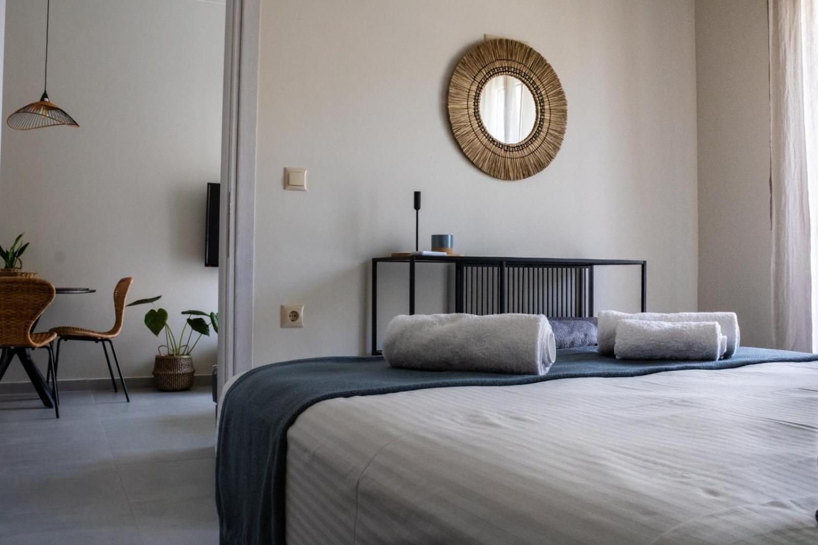 Jo'S Central & Cozy Apartment Chrissi Akti Chania Exterior foto